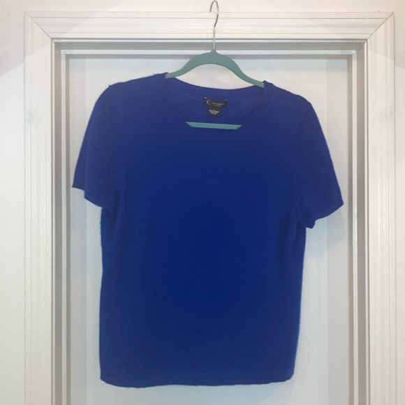 100% cashmere top royal blue Bloomingdale’s - Picture 2 of 10